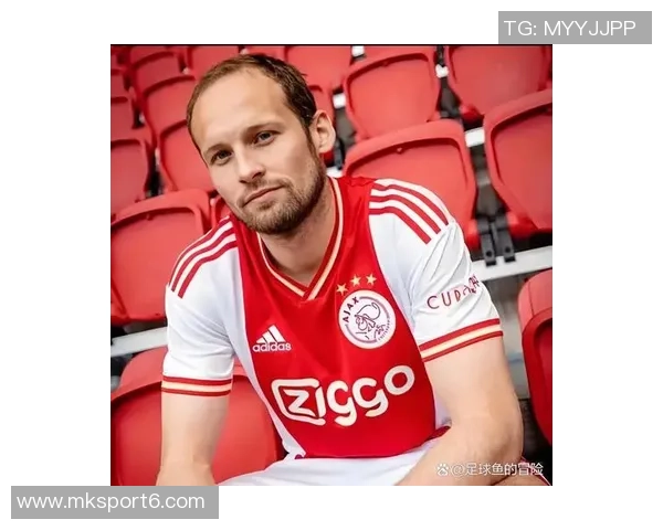 德天空报道法兰克福计划今夏引进阿贾克斯17岁中场新星斯图尔