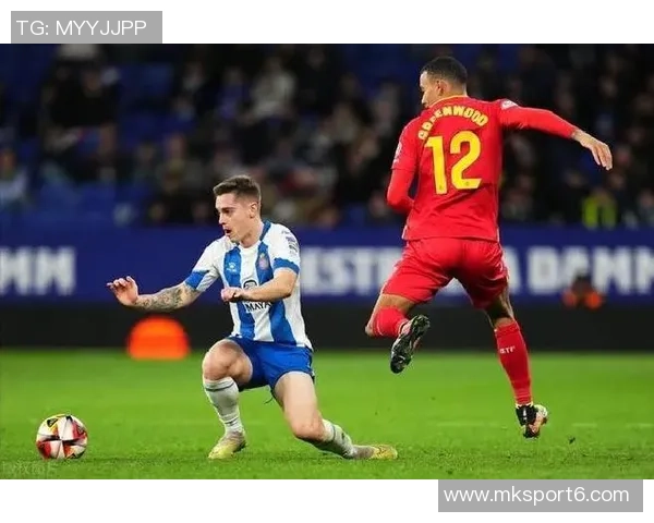 西甲引入VAR后首次开场12分钟内两次更改主裁判罚引发热议 西甲引入VAR后首次开场12分钟内两次更改主裁判罚引发热议