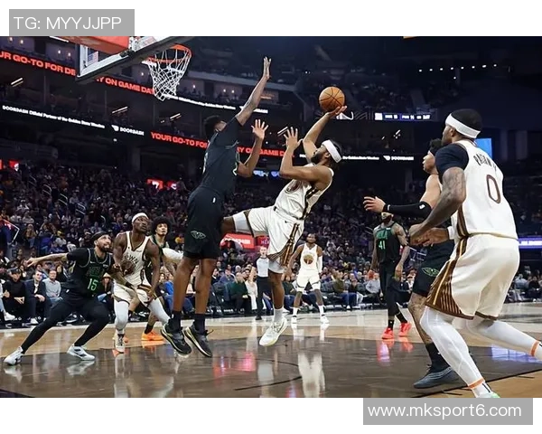 鹈鹕主帅寄望费尔斯在攻防两端持续展现冲击力并期待其不断成长 鹈鹕主帅寄望费尔斯在攻防两端持续展现冲击力并期待其不断成长