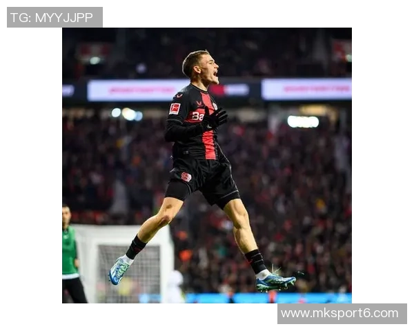 拜仁和勒沃库森争夺巴黎17岁后卫姆彭巴拜仁成最大热门